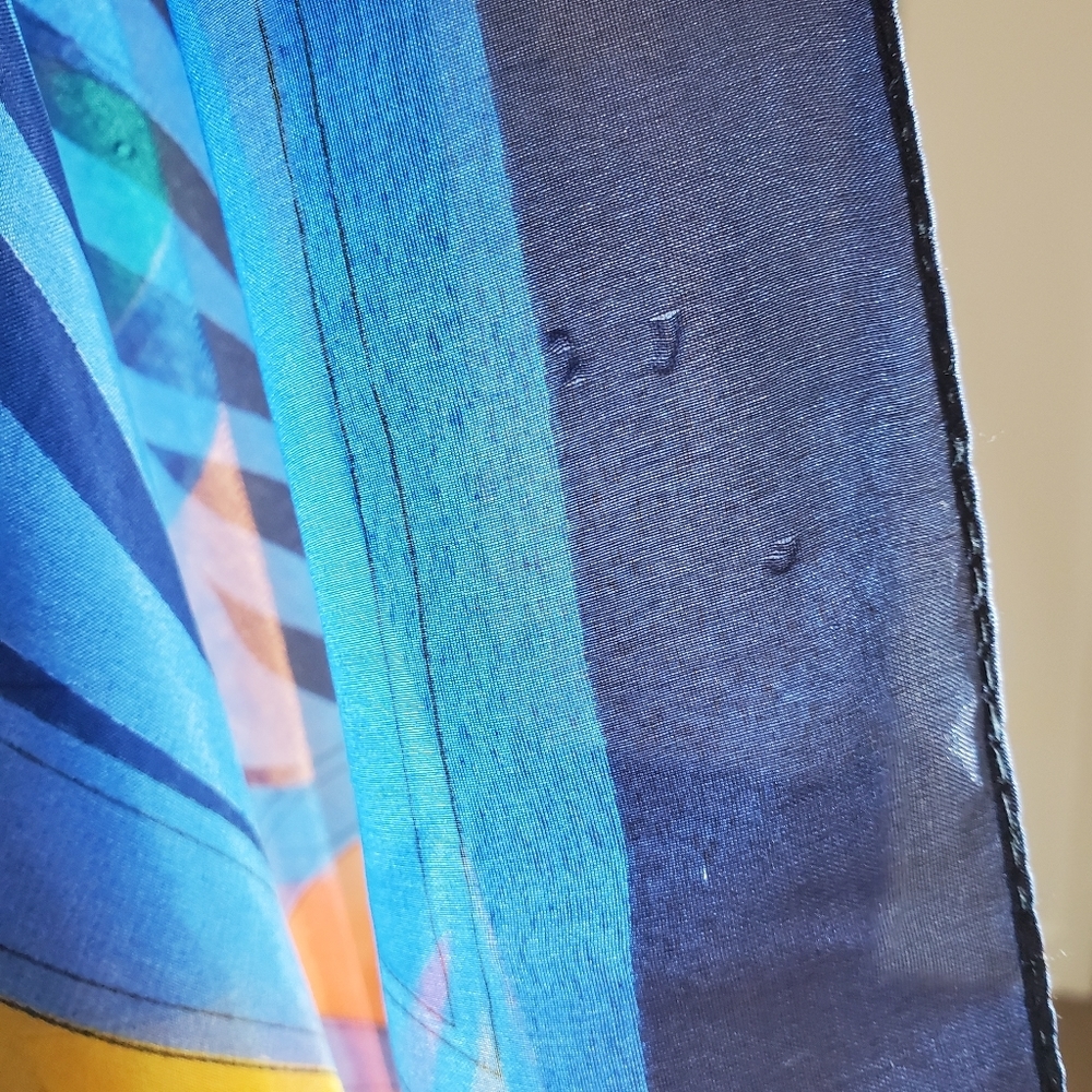 Very large 80's colourful abstract square scarf - Picture 8 of 9